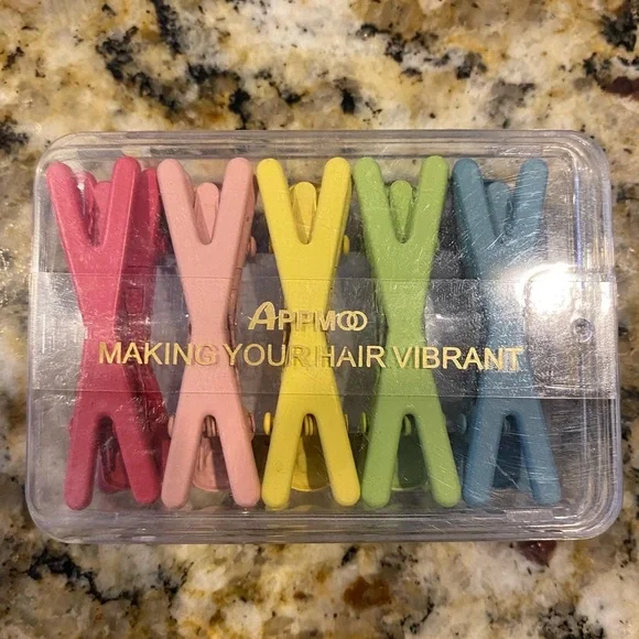 MAKE OFFER 🆕ADORABLE HAIR CLIPS 10 PACK - Picture 6 of 8